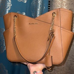 Michael Kors tote